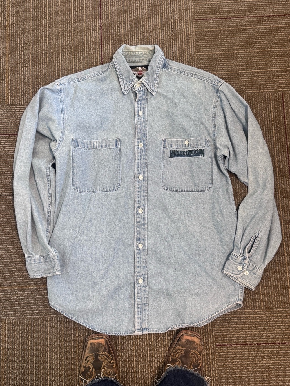 🏍️ Vintage Harley-Davidson Denim Button-Up Shirt